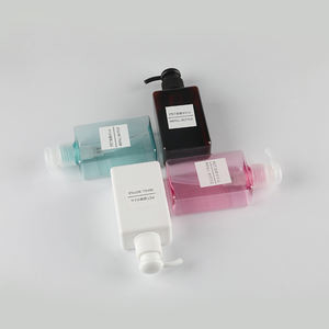 A capacidade cosmética PP da garrafa 250ml do corpo quadrado PETG da forma bombeia o material