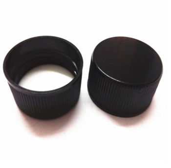 Tampa de rosca de plástico preta canelada lisa de 20 mm, 24 mm, 28 mm com junta de vedação por indução ou junta de vedação sensível à pressão