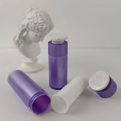 Garrafa de plástico de plástico roxo com bomba de pressão branca