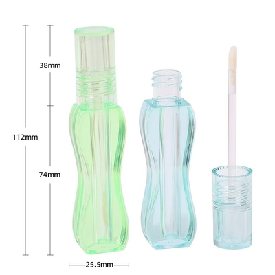 Fábrica 4g Tubo de batom de boca redonda vazia com fecho de parafuso de vedação de borracha Tubo de bálsamo labial de plástico para embalagens de recipientes cosméticos
