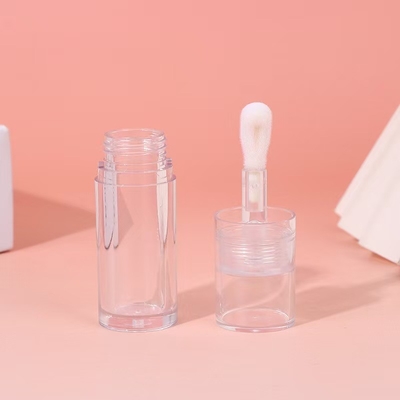 Material de plástico durável Tipo Tubos de lipgloss para cosméticos Blush de alto brilho 5ml Vários estilos