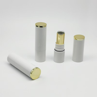Tubo de bálsamo labial de plástico para embalagem de recipientes cosméticos Custom 3.5g 5g Tubo de batom de lábios vazios