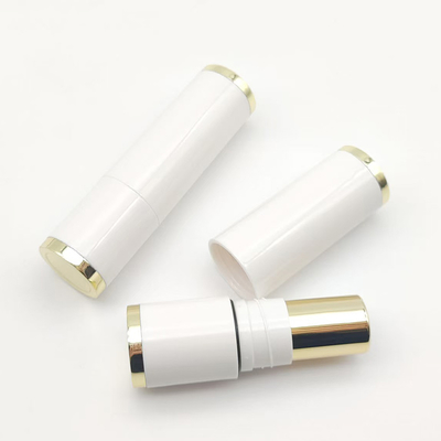 Tubo de bálsamo labial de plástico para embalagem Tipo de material tampa de parafuso de plástico de 5 ml