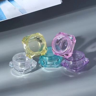 Pote de creme transparente portátil de viagem em material PS 3g 5g com opções de cores múltiplas Suporta impressão em seda colorida Personalizado Usado para embalagem de cuidados com a pele