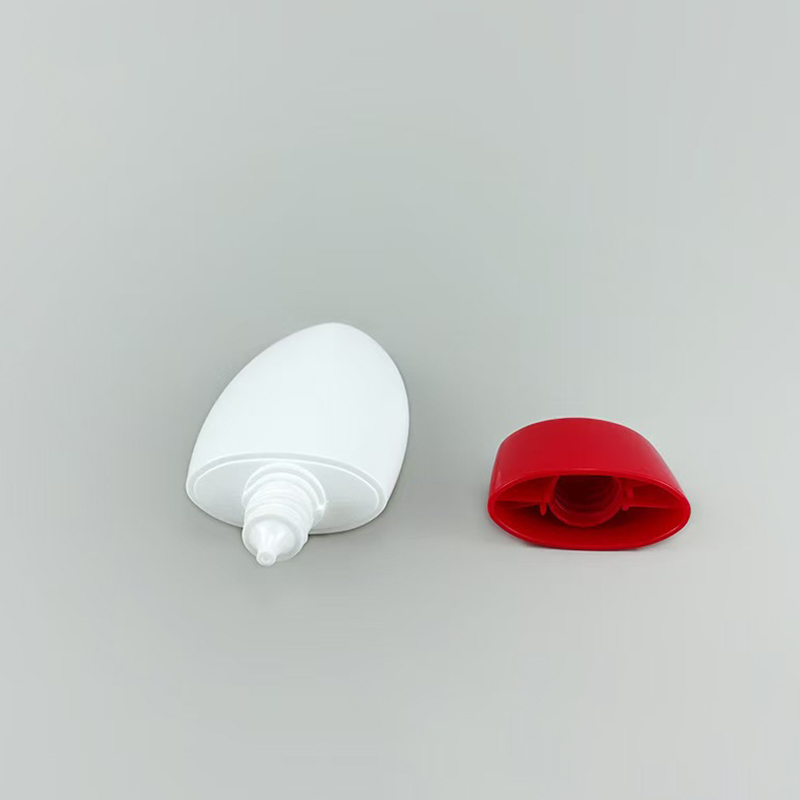 Rolo de protetor solar vazio em forma de ovo oval em garrafa Recipiente de desodorante roll-on de plástico branco fosco com tampa amarela Garrafa cosmética recarregável para loção solar Embalagem de desodorante de óleo corporal